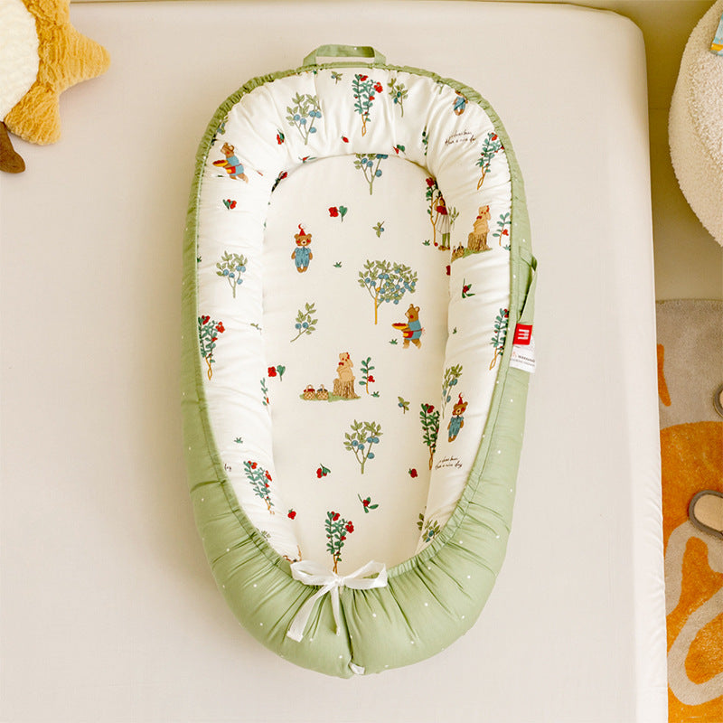 gros plan sur Cocon Bebe Lavable en Machine - CoconColor™-_Little_bear
