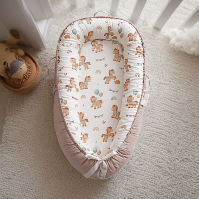 Gros plan sur le Cocon_pour_bebe_-_Selenite_-_Cheval