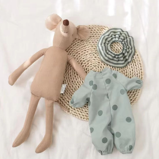 Gros plan sur les accessoire du Doudou Bebe Souris│Diridoux™ vert