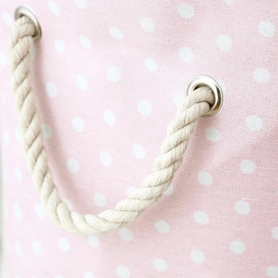 Gros plan sur une anse en corde du Panier de-rangement ChatonGirly