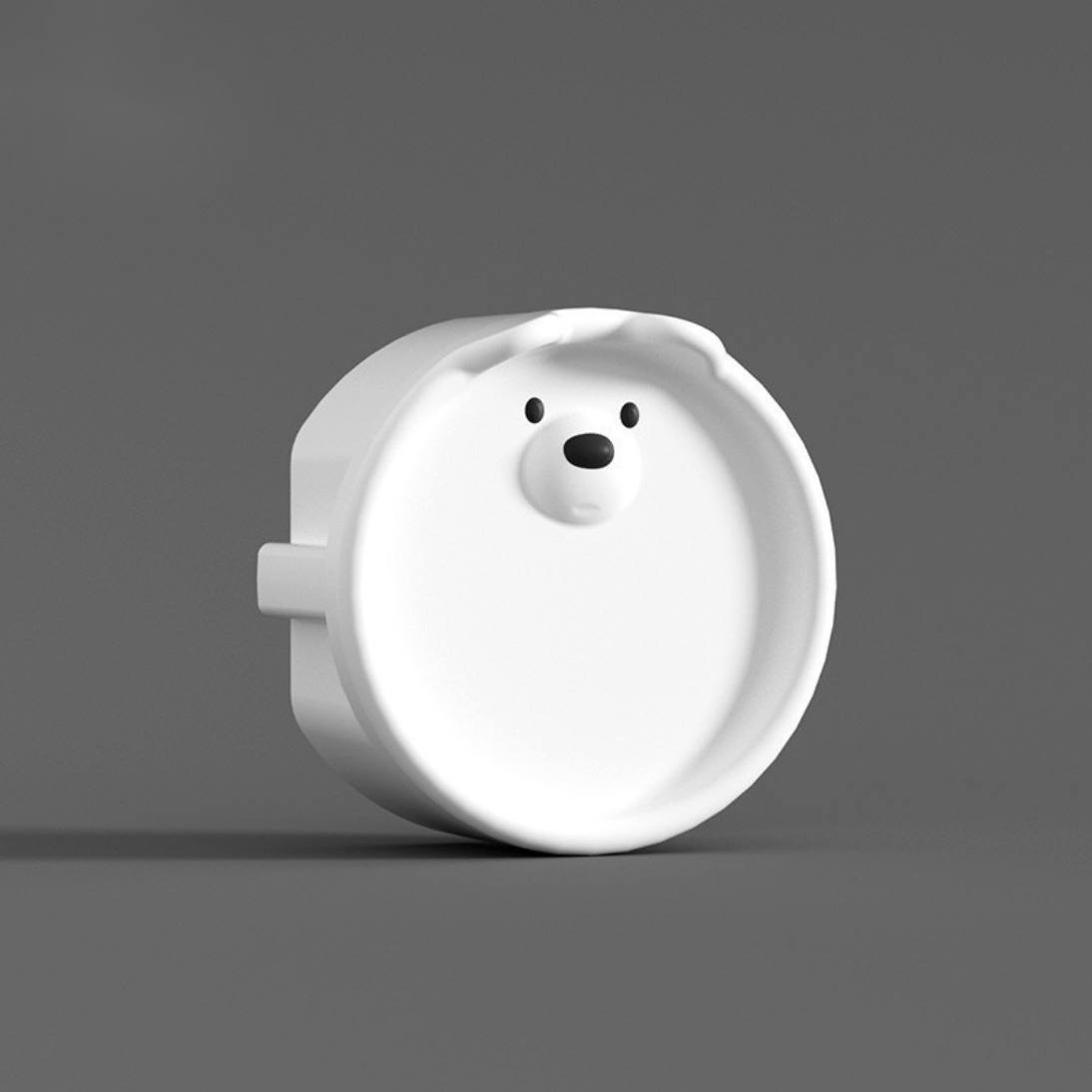 Cache prise bebe ours blanc en silicone, protection électrique douce et élégante pour bébé.