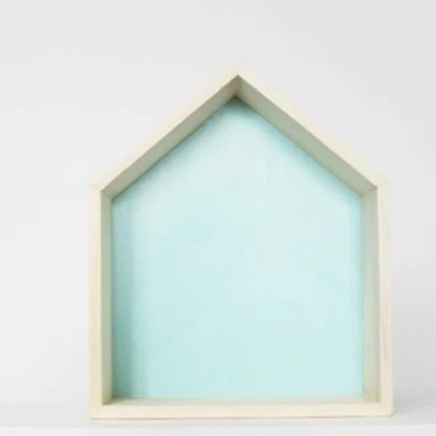 ETAGERE_Chambre_Enfant en Pin_-_PetiteCabane_-_Vert sur un fond blanc