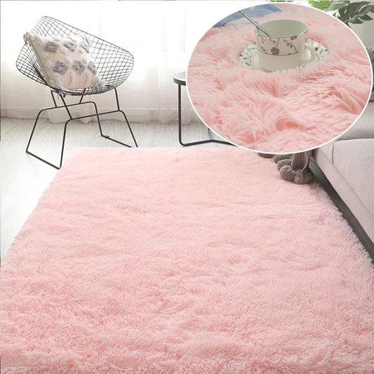 Tapis Chambre Enfant - HairyRugs Rose™ installé dans un salon