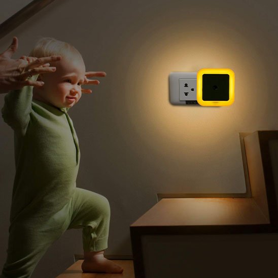 Veilleuse bébé sur Prise pour déplacements nocturnes en sécurité